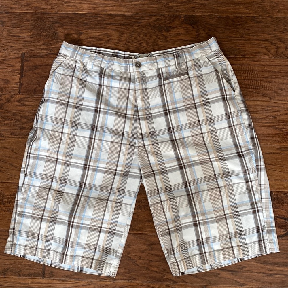 Ripzone shorts size 38